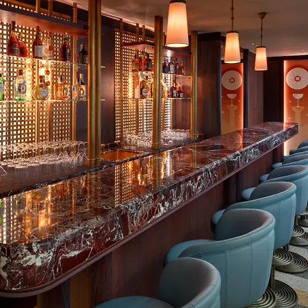 Almanac X Alcron 5* Prága