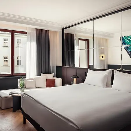 Almanac X Alcron 5* Prague