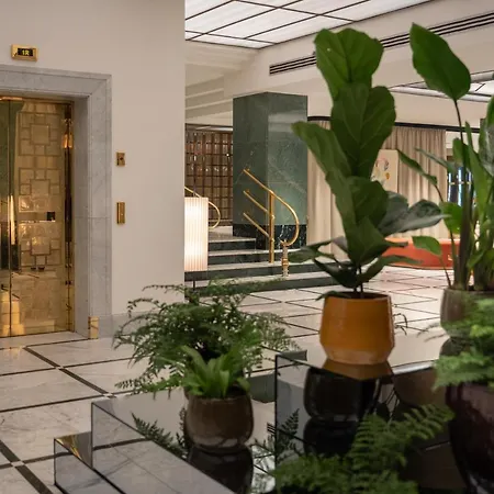 Hotell Almanac X Alcron