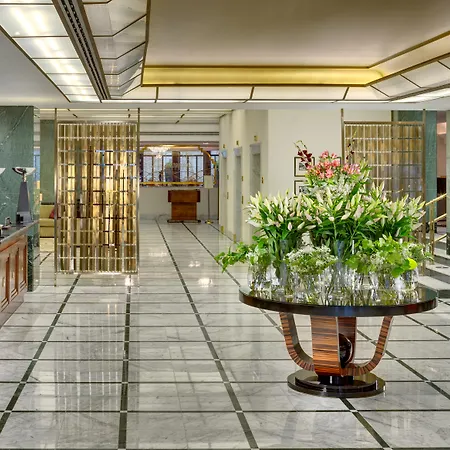 Hotell Almanac X Alcron