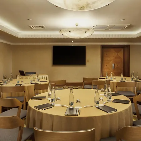 Almanac X Alcron Otel