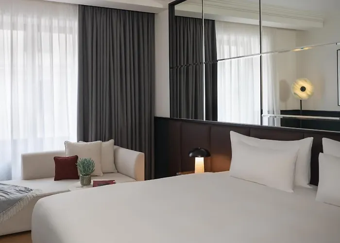 Hotel Almanac X Alcron 5*