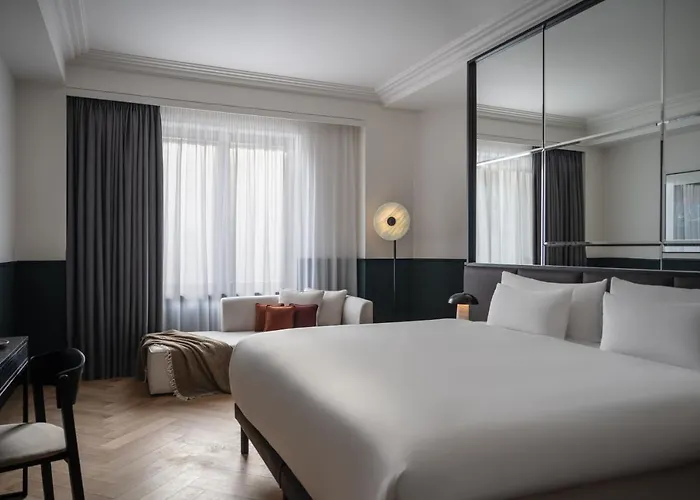 Hotel Almanac X Alcron 5*