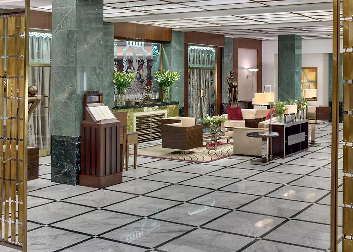 Almanac X Alcron Hotel