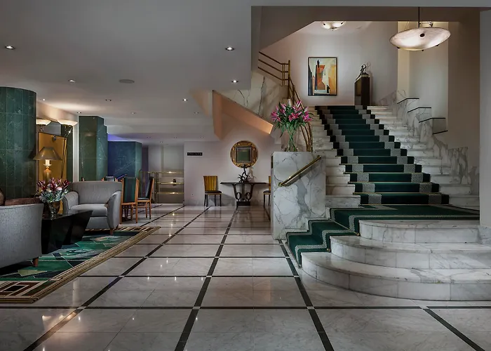 Almanac X Alcron Hotel 5*