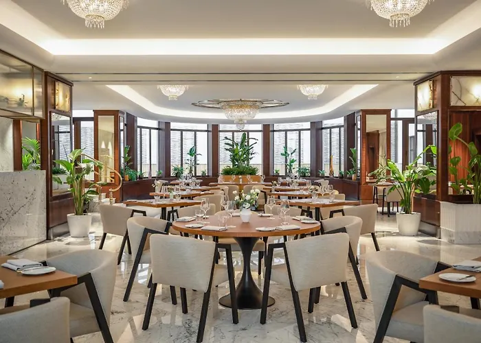 Almanac X Alcron Hotel 5*